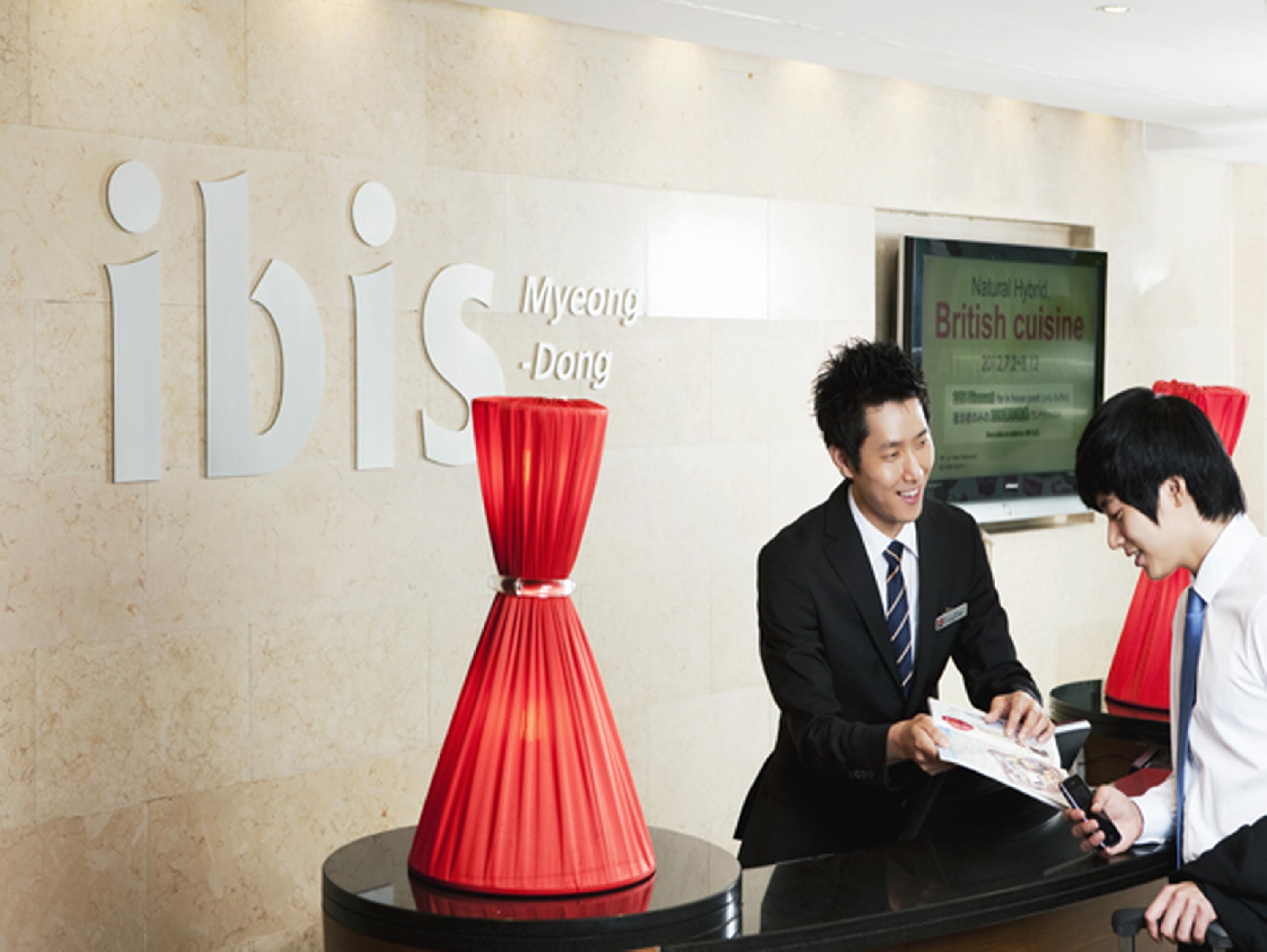 Ibis Ambassador Myeongdong Hotel Seul Exterior foto